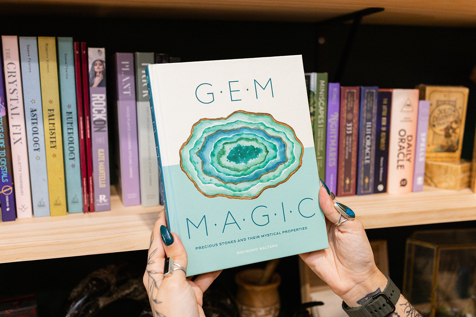 Book hardcover Gem Magic: Precious Stones and Their Mystical Qualities by Raymond Walters