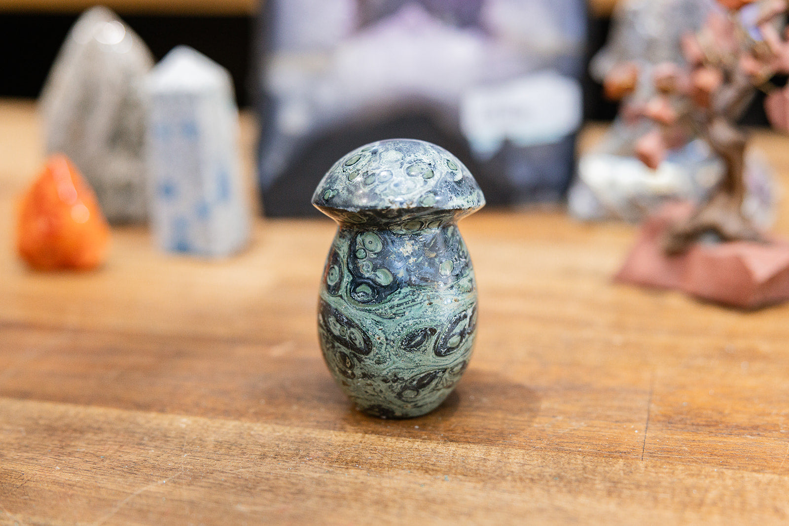 Crystal carving Kambaba Jasper Mushroom