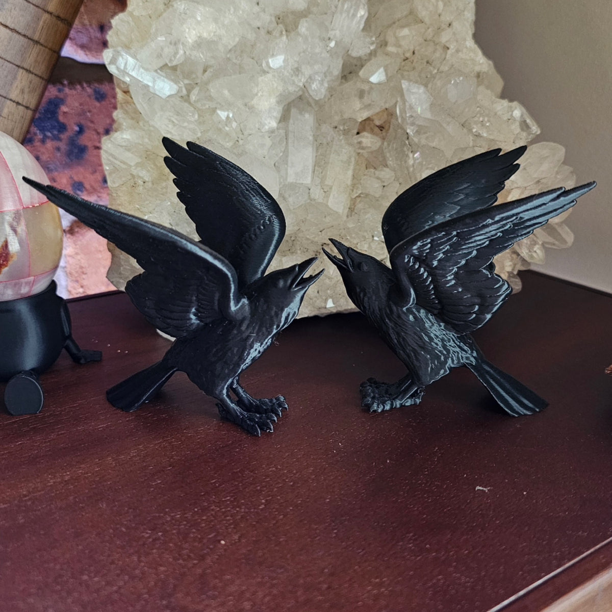 Black raven/ crow figurine